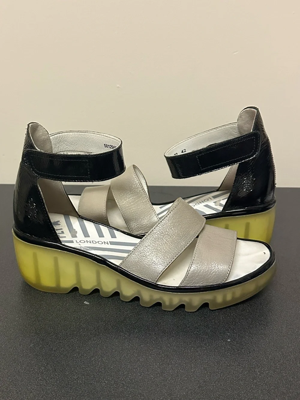 Fly London Bono Silver Leather Wedge Sandals Women’s 42 / US 11 Strappy Shoes